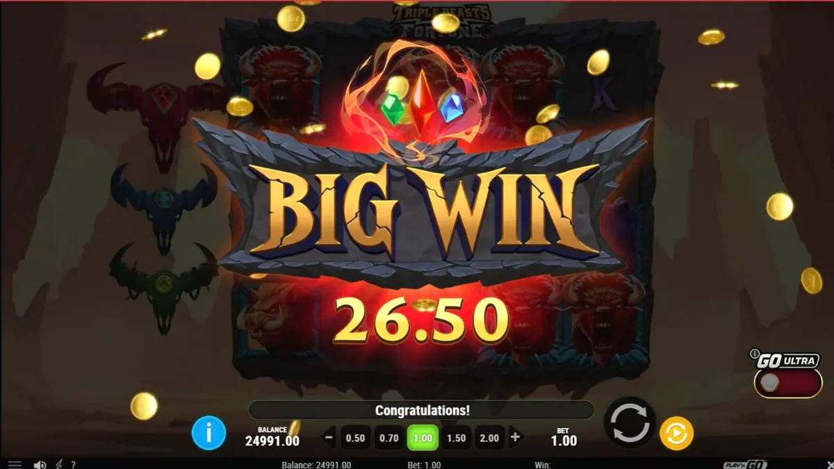 Tampilan visual slot Triple Beasts of Fortune dengan latar belakang ngarai dan simbol hewan.